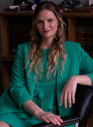 Photo of attorney Cassie Hartpence